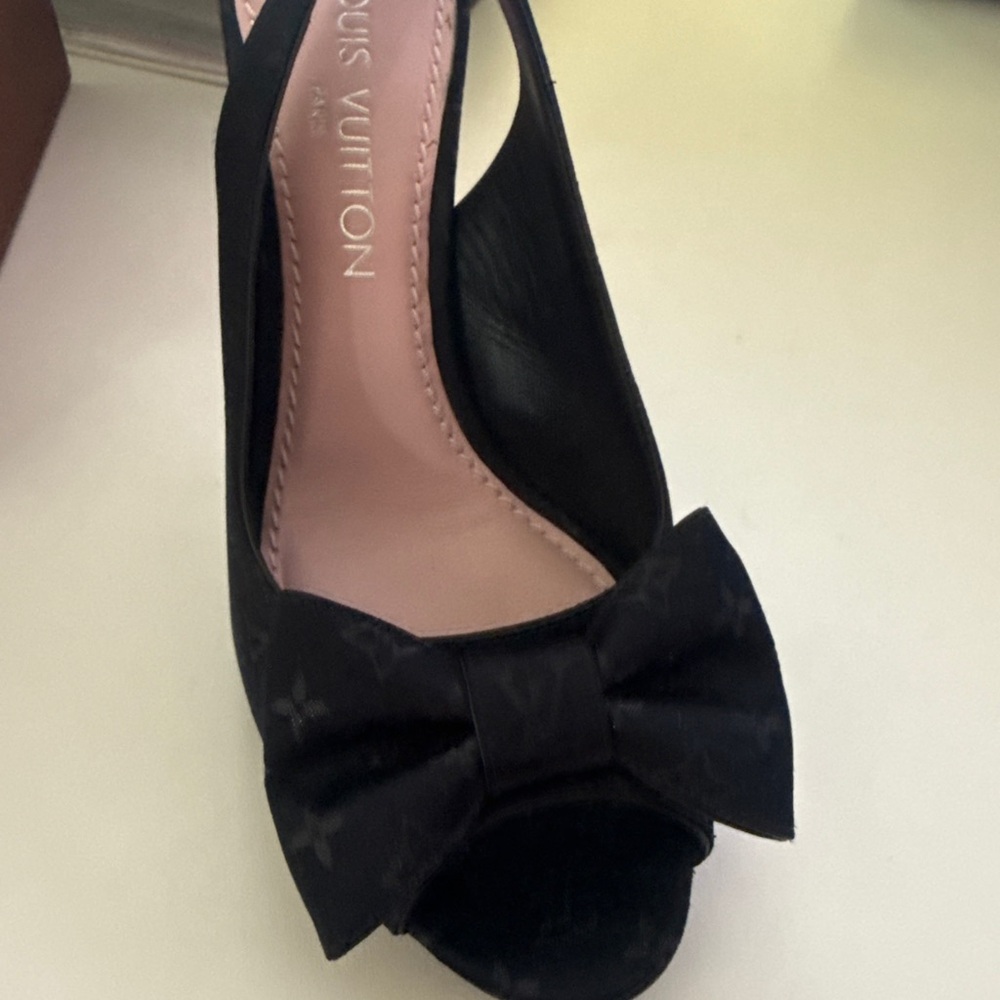 SOLD! Louis Vuitton Black Heels with Sleek Design and Luxurious Finish
